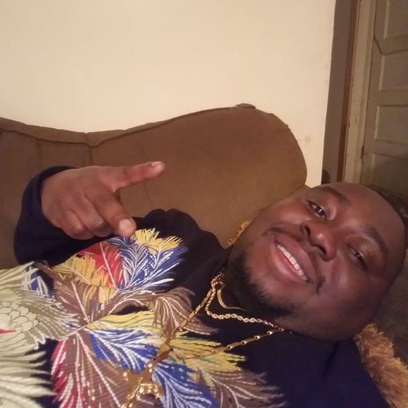 Meet your Posher, Andrew - Picture 1 of 1